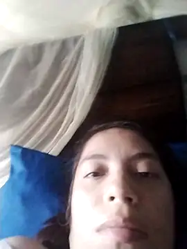 lisseth online show from 12/11/24, 01:28