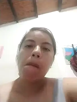 lisseth online show from 12/17/24, 02:12