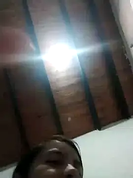 lisseth online show from 12/19/24, 01:28