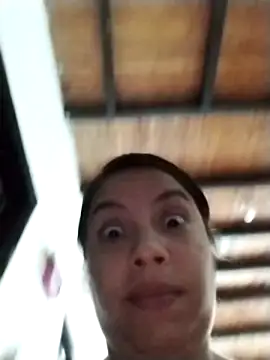 lisseth online show from 02/05/25, 09:40