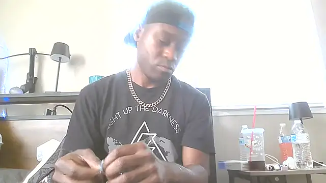 PETER-RABIT online show from 08/01/26, 02:49