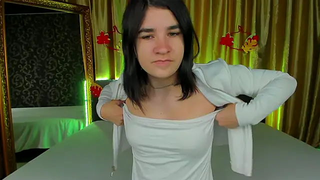  Polly Love  online show from 10/20/25, 06:03