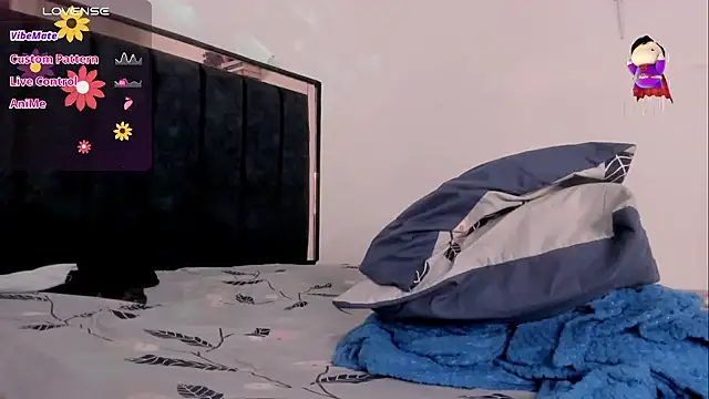 Snapshot of Moon_Sammy chatting on 01/23/25, 03:43 Moon Sammy online show from 01/23/25, 03:43