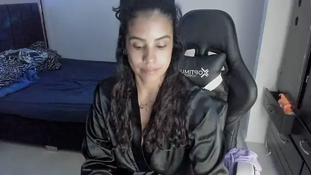 Snapshot of Moon_Sammy chatting on 03/17/25, 01:29 Moon Sammy online show from 03/17/25, 01:29