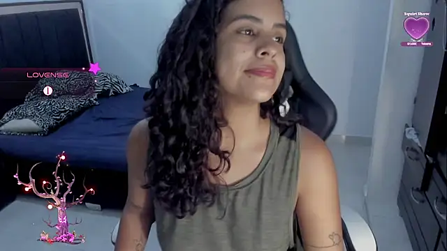 Snapshot of Moon_Sammy chatting on 03/21/25, 01:12 Moon Sammy online show from 03/21/25, 01:12