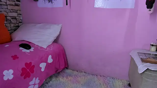 daphneandrade online show from 03/06/25, 03:45