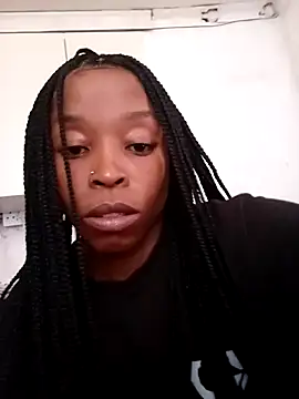 Snapshot of DickDiva1 chatting on 02/18/26, 02:35 DickDiva1 online show from 02/18/26, 02:35