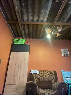 skyfall200 online show from 10/09/25, 05:05