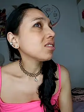 KimPielCanela online show from 01/24/25, 11:37