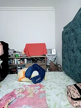 KimPielCanela online show from 01/31/25, 06:36