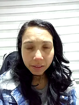 KimPielCanela online show from 09/29/25, 01:11