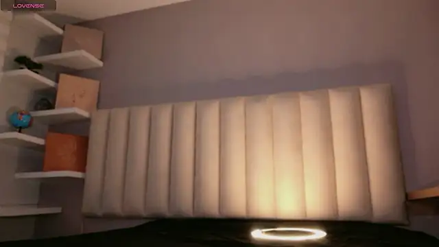 Megan mooree  online show from 05/07/26, 12:43