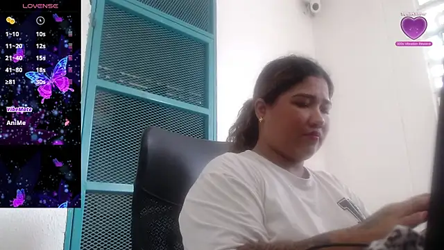 Gabycutee online show from 10/04/25, 07:45