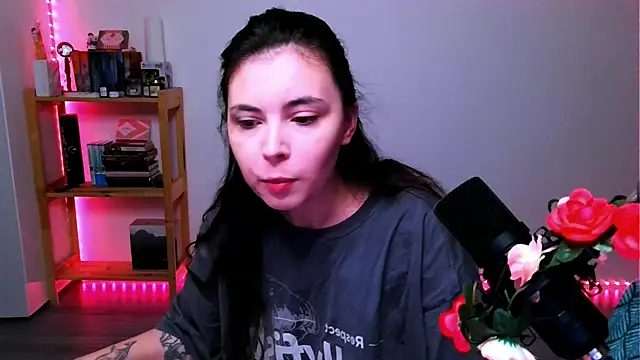 peaachybabe   online show from 10/10/25, 07:24