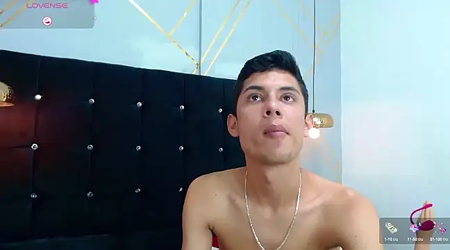 Oliver king sex online show from 02/08/25, 01:00