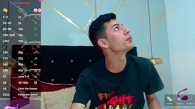 Oliver king sex online show from 02/22/25, 05:46