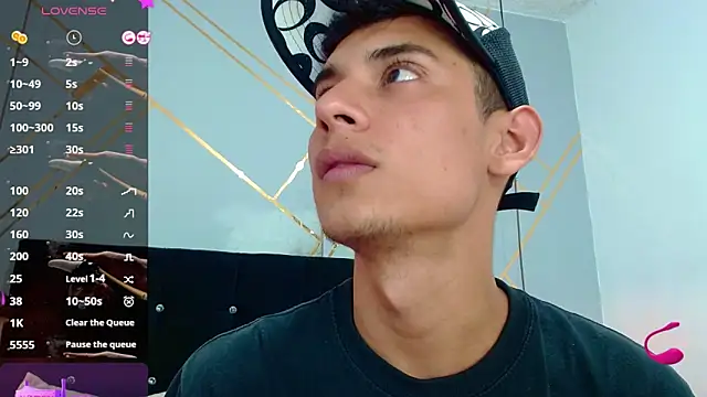 Oliver king sex online show from 02/26/25, 05:39