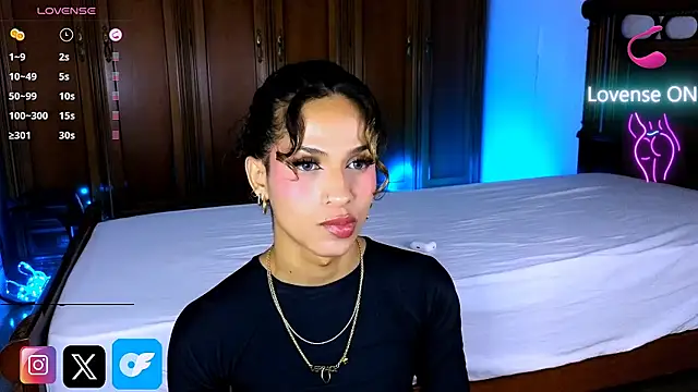 Snapshot of Abby_bella09 chatting on 10/06/25, 03:20 Abby bella09 online show from 10/06/25, 03:20