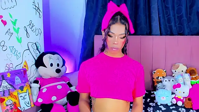 Snapshot of bloom444 chatting on 10/12/25, 11:26 bloom444 online show from 10/12/25, 11:26