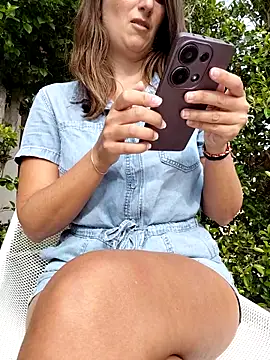 Snapshot of Alexvit2616 chatting on 09/28/25, 02:22 Alexvit2616 online show from 09/28/25, 02:22