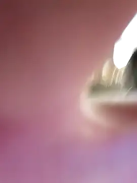 Snapshot of Alexvit2616 chatting on 11/13/25, 08:35 Alexvit2616 online show from 11/13/25, 08:35