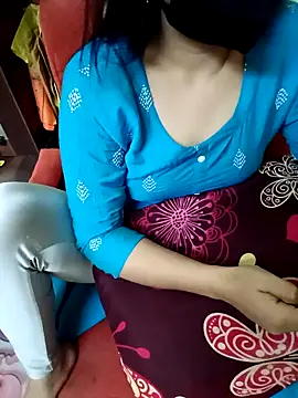 yourtamilcouple online show from 04/07/26, 01:55
