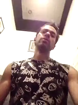 Snapshot of 1Amarguetix chatting on 12/18/24, 11:24 1Amarguetix online show from 12/18/24, 11:24