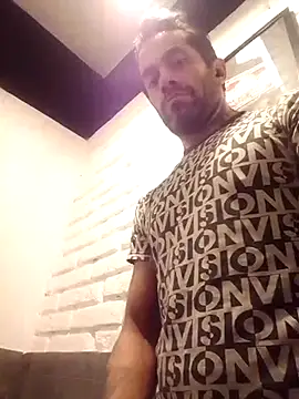 Snapshot of 1Amarguetix chatting on 12/23/24, 06:55 1Amarguetix online show from 12/23/24, 06:55