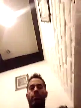 Snapshot of 1Amarguetix chatting on 01/08/25, 12:58 1Amarguetix online show from 01/08/25, 12:58