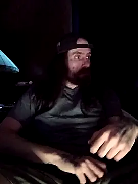 Snapshot of RobStrokes215 chatting on 12/17/25, 07:20 RobStrokes215 online show from 12/17/25, 07:20