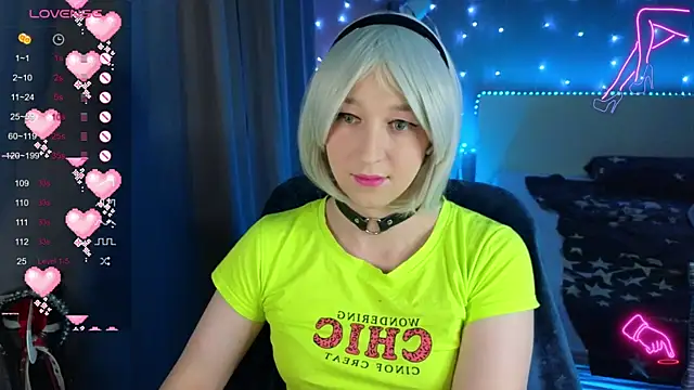 Snapshot of SexyTrixyLove chatting on 02/06/25, 08:13 SexyTrixyLove online show from 02/06/25, 08:13