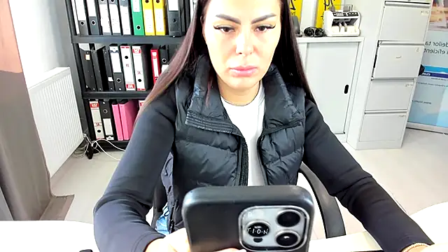 kilenyapatrice online show from 09/30/25, 11:15