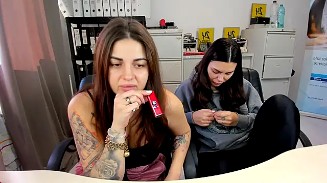 Snapshot of kilenyapatrice chatting on 10/20/25, 01:22 kilenyapatrice online show from 10/20/25, 01:22