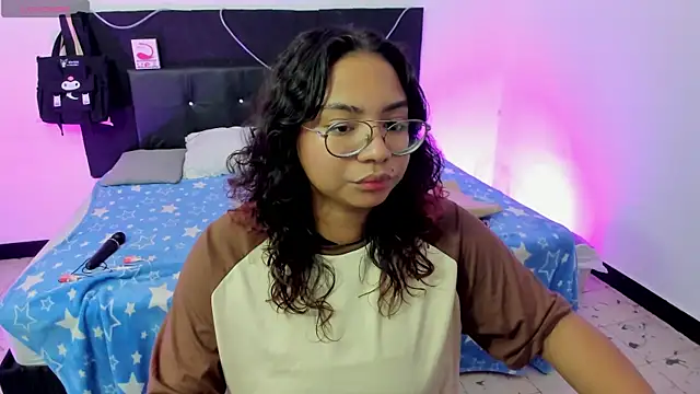 im angels77 online show from 02/20/25, 04:18