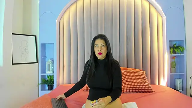 Snapshot of JaylaScott__ chatting on 02/05/26, 11:48 JaylaScott online show from 02/05/26, 11:48
