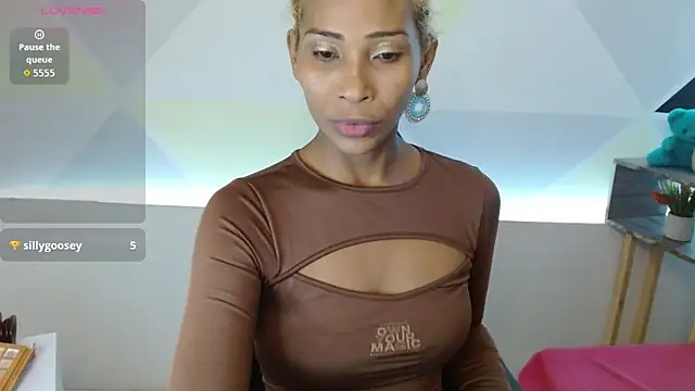 Snapshot of NatashaDormat chatting on 09/22/25, 02:08 NatashaDormat online show from 09/22/25, 02:08