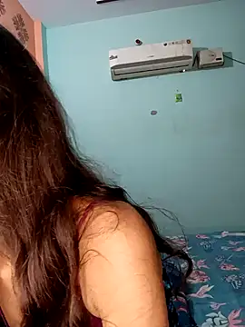 Snapshot of poojaji690 chatting on 12/03/24, 09:11 poojaji690 online show from 12/03/24, 09:11