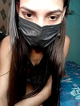 Snapshot of poojaji690 chatting on 01/12/25, 06:17 poojaji690 online show from 01/12/25, 06:17