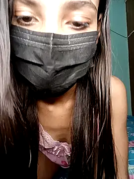 Snapshot of poojaji690 chatting on 02/02/25, 11:40 poojaji690 online show from 02/02/25, 11:40