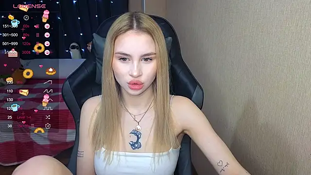 Snapshot of doll_barbieee chatting on 02/21/25, 06:48 doll barbieee online show from 02/21/25, 06:48