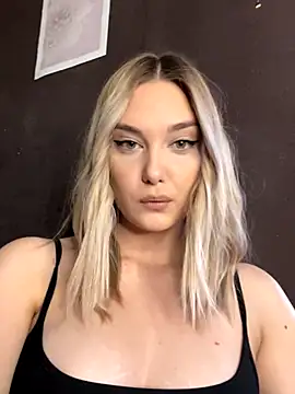 Alisa Rise online show from 10/02/25, 12:01