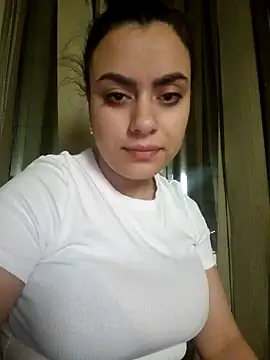 ElyzaIbarra online show from 02/09/25, 03:11