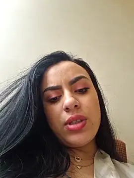 ElyzaIbarra online show from 02/28/25, 11:25