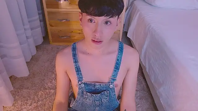 Snapshot of dilan_sp chatting on 09/19/25, 10:43 dilan sp online show from 09/19/25, 10:43