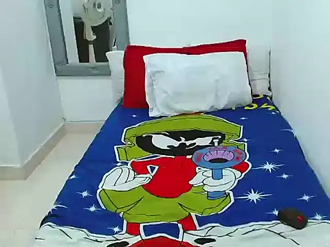 Velk hot online show from 11/26/25, 11:33