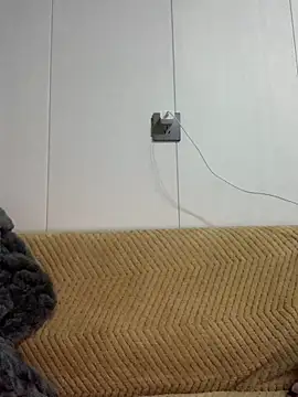 Snapshot of Aimeil chatting on 12/05/24, 02:53 Aimeil online show from 12/05/24, 02:53