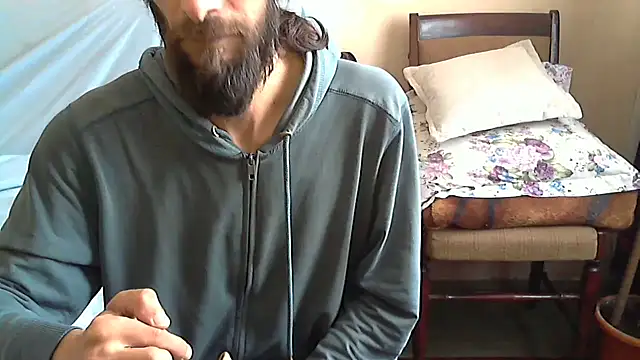 vulpe8400 online show from 05/11/26, 08:42