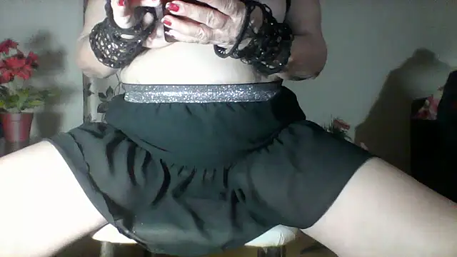 Ely Elenita online show from 05/22/26, 01:24