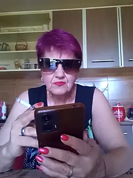 Ely Elenita online show from 06/06/26, 07:35