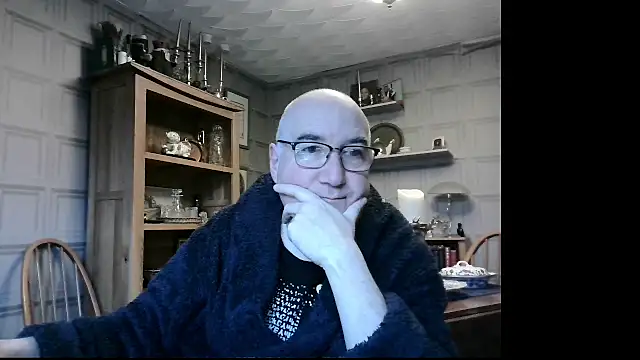 Adamdaddybear online show from 01/08/25, 08:49